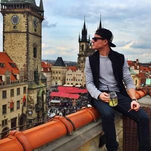 Meet your Posher, Erik